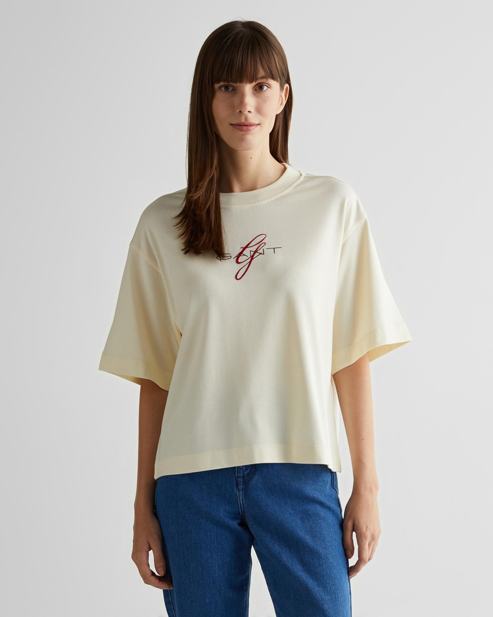 GANT Kadın Krem Relaxed Fit Bisiklet Yaka Logolu T-Shirt