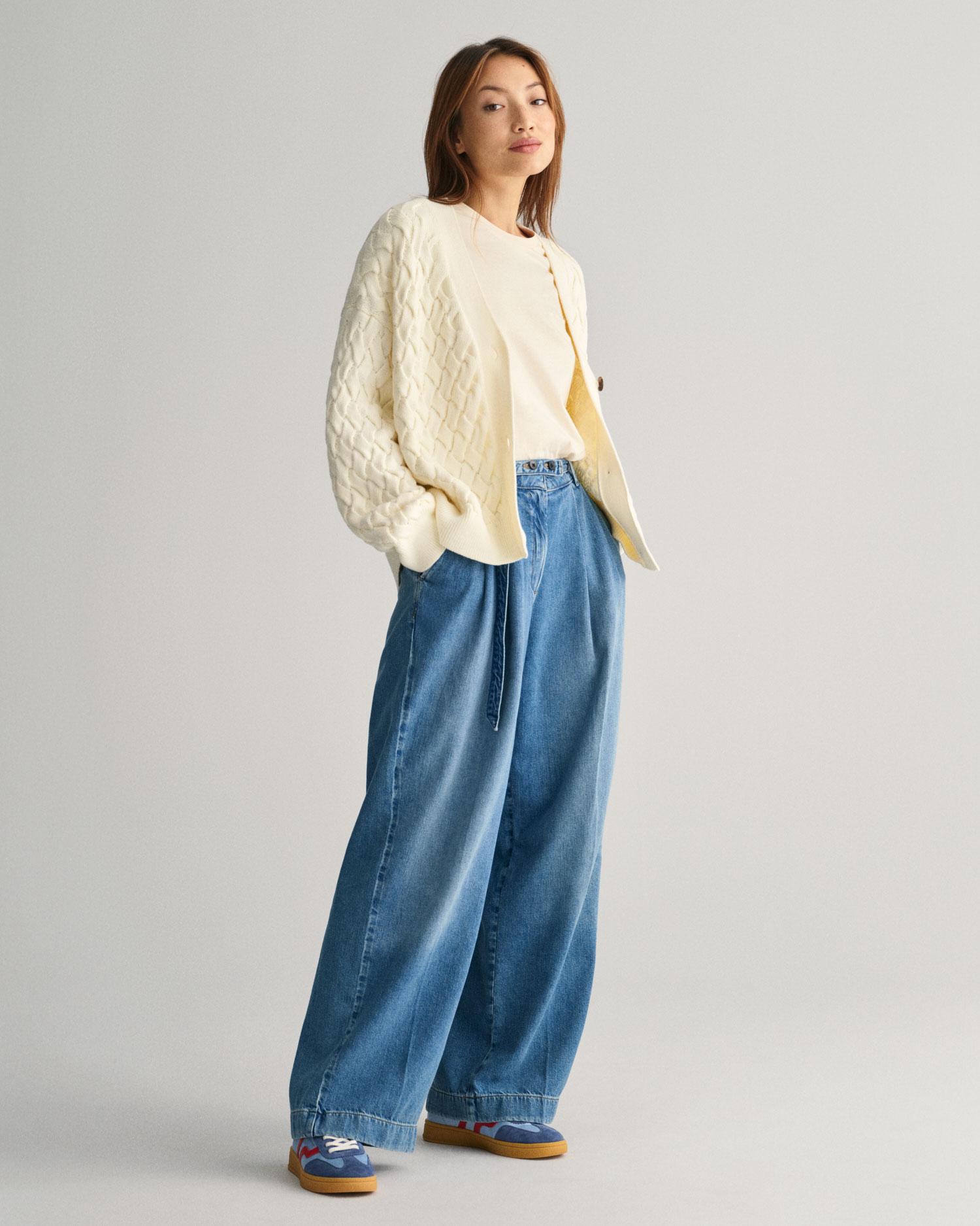 GANT Kadın Bej Regular Fit T-Shirt